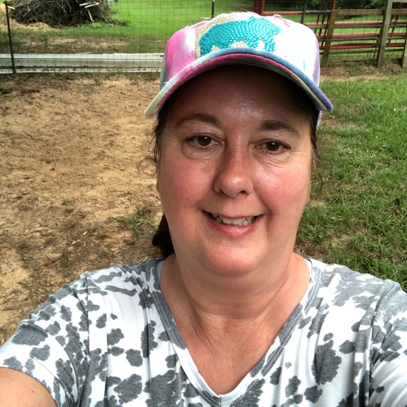 Meet your Posher, Rebecca - Picture 4 of 16